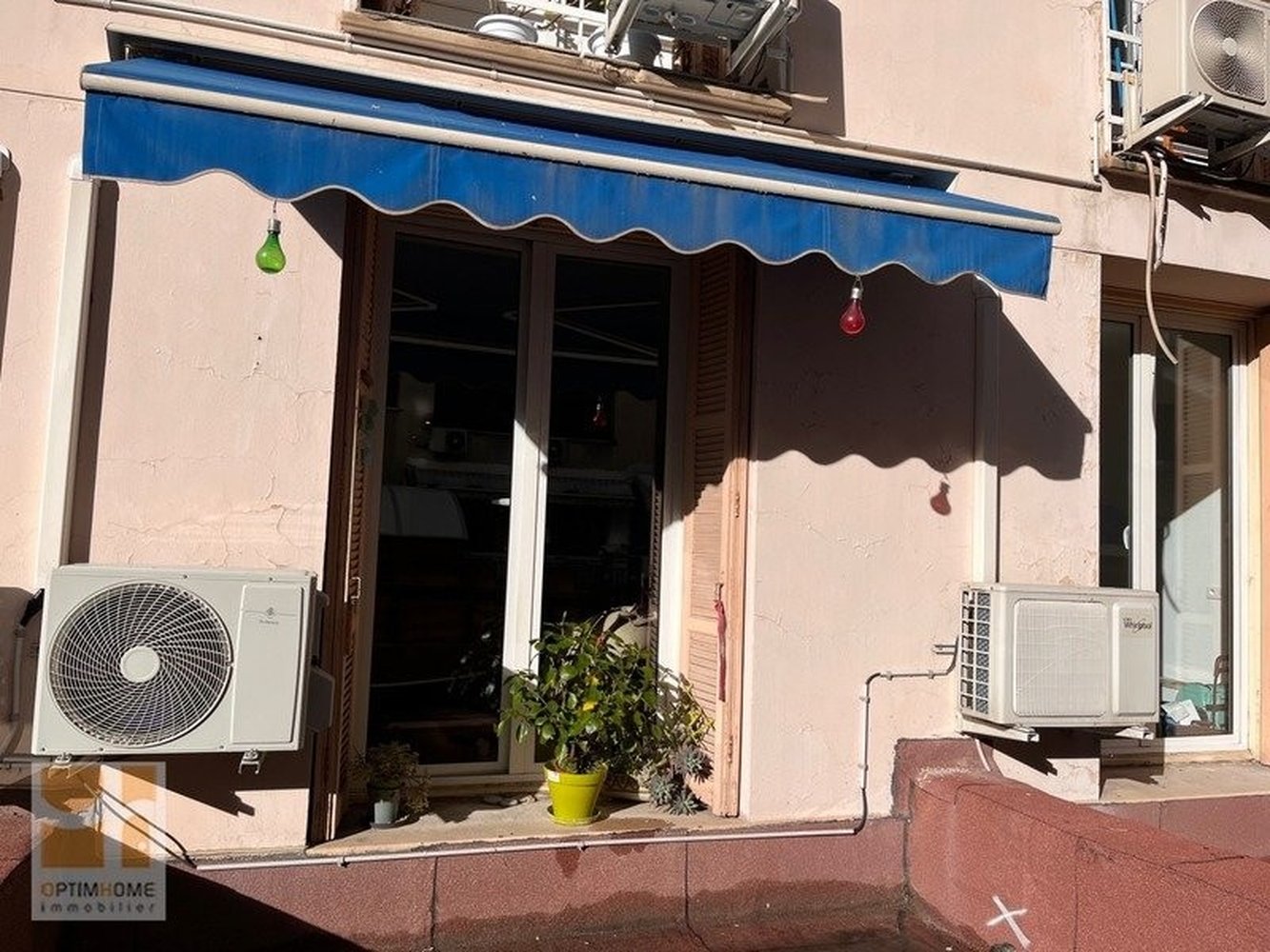 Property photo in Carre d'Or