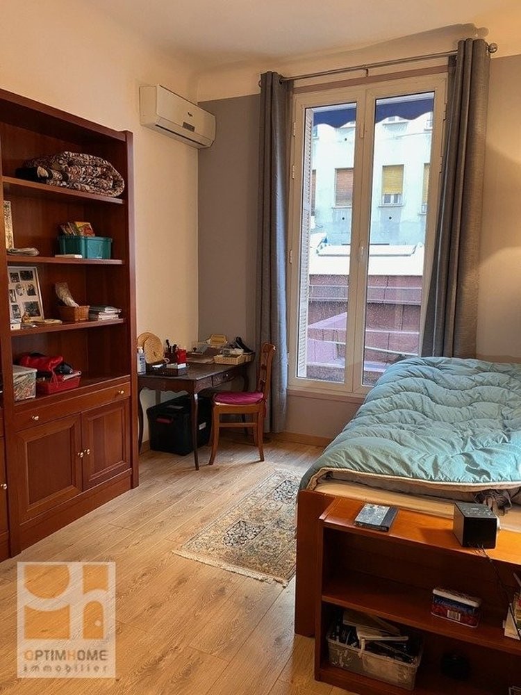 Property photo in Carre d'Or