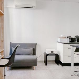 Property in Carre d'Or