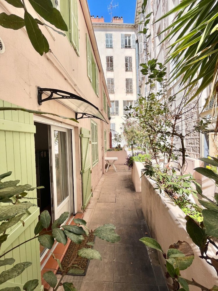 Property photo in Musicians Quarter