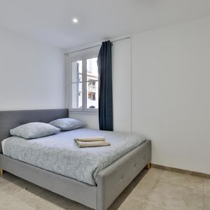 Property in Old Town