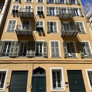 Property in Carre d'Argent