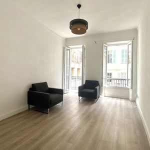 Property in Carre d'Argent