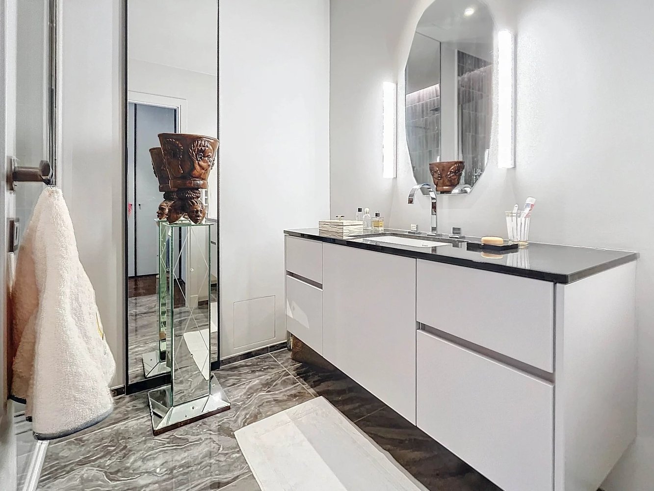 Property photo in Musicians Quarter