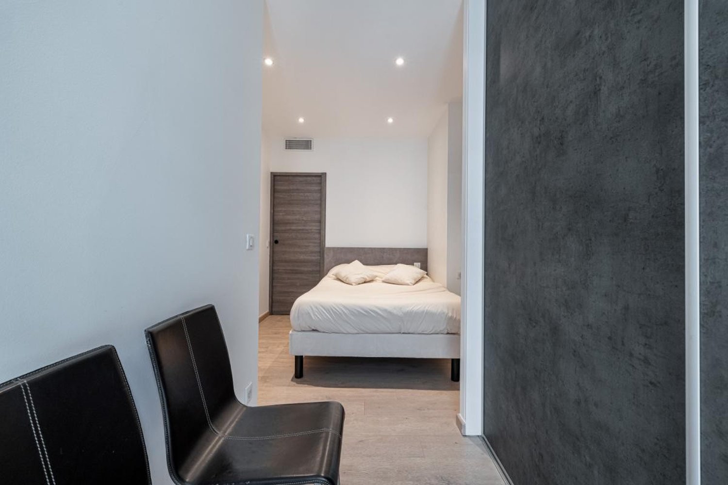 Property photo in Musicians Quarter