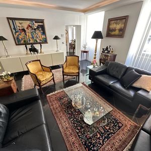 Property in Carre d'Argent