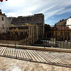 Property in Carre d'Or