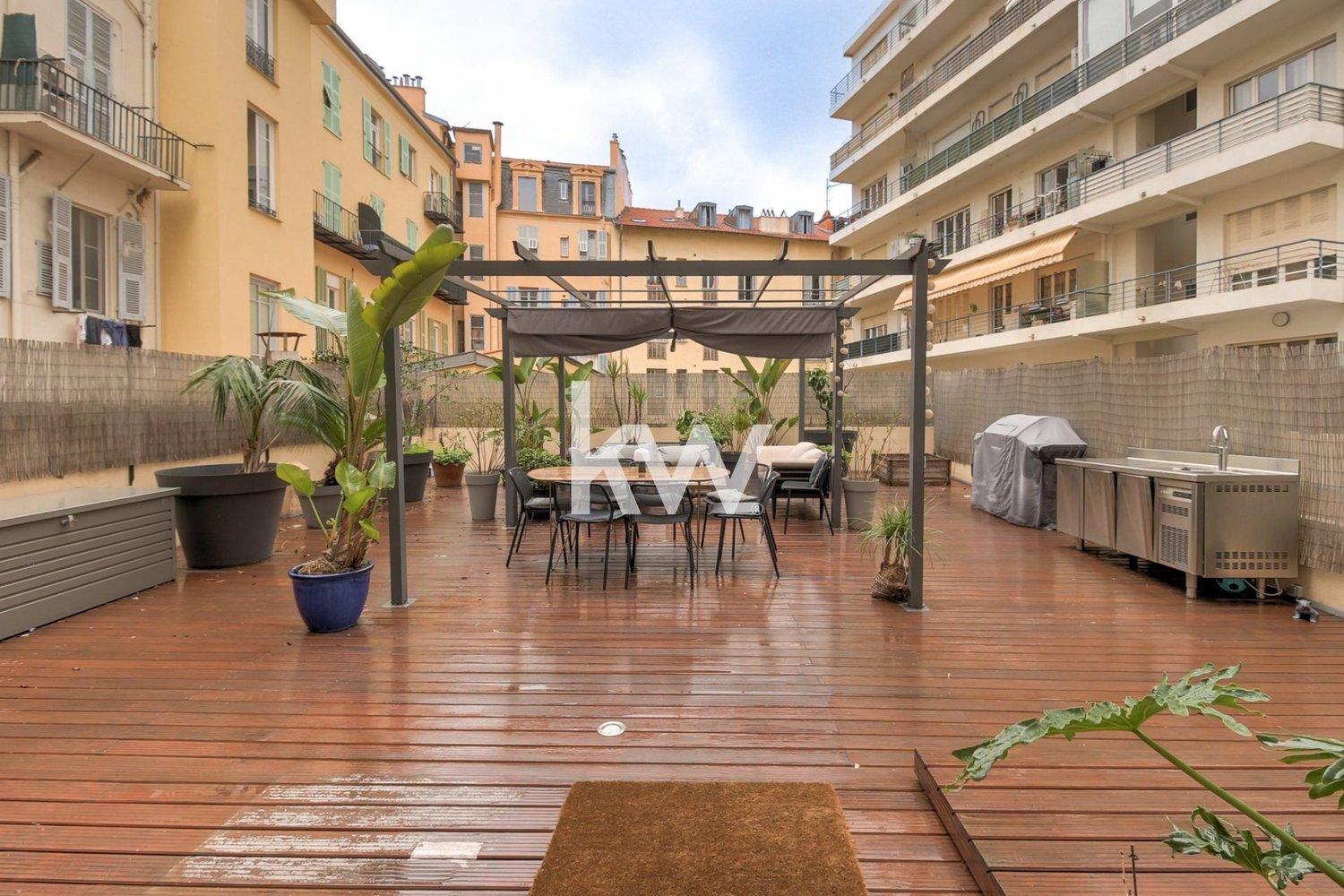 Property photo in Carre d'Argent