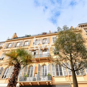 Property in Carre d'Argent