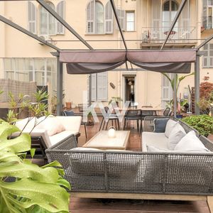 Property in Carre d'Argent