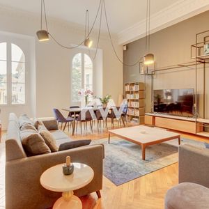 Property in Carre d'Argent