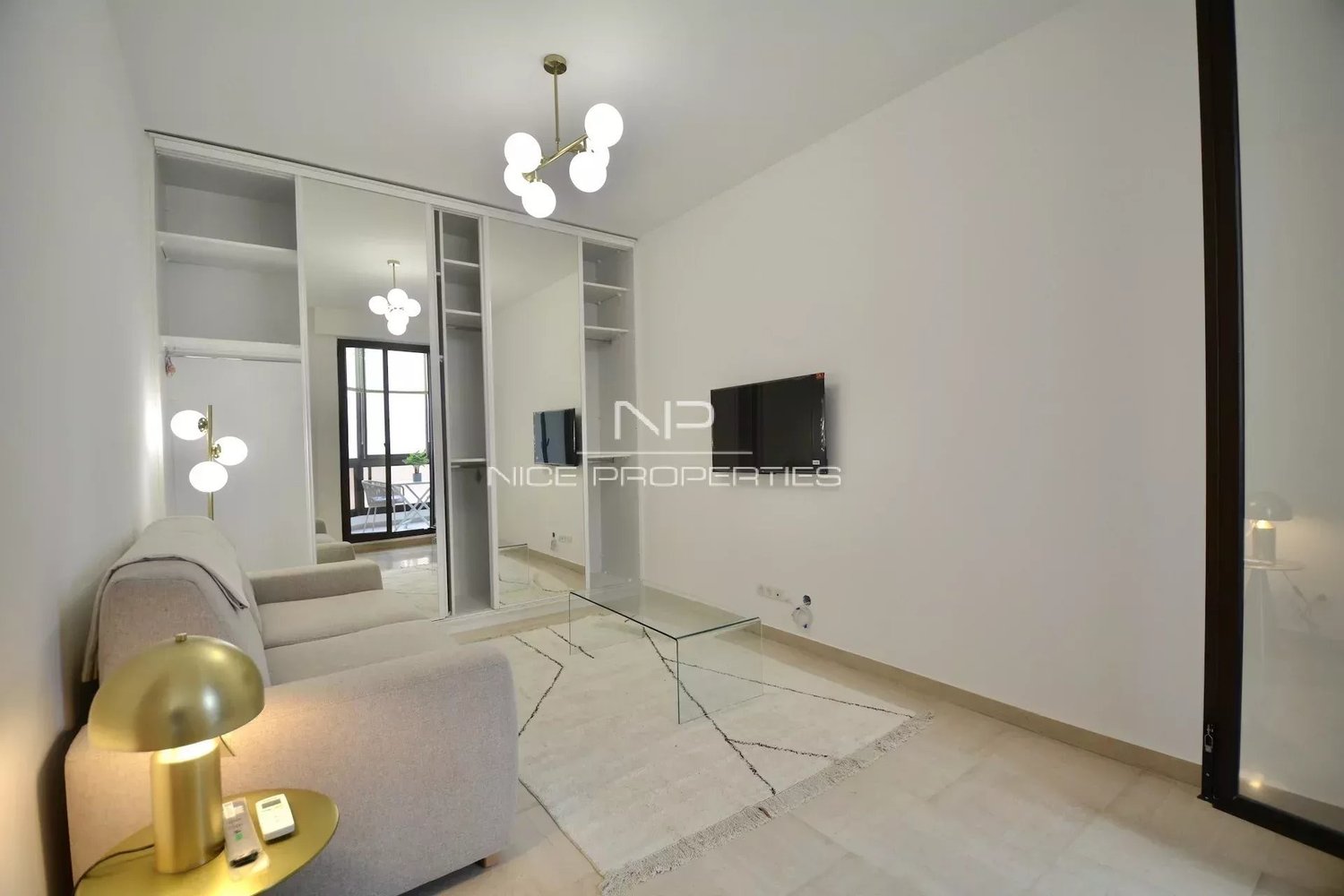 Property photo in Carre d'Argent