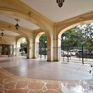 Property in Carre d'Argent