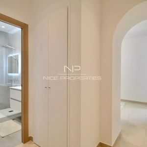 Property in Carre d'Argent