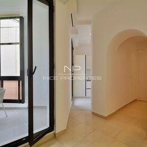 Property in Carre d'Argent