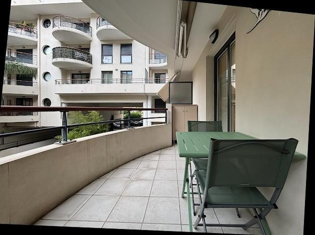 Property photo in Carre d'Argent