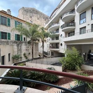 Property in Carre d'Argent