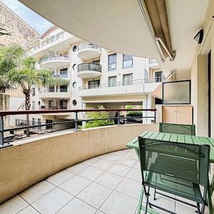 Property in Carre d'Argent