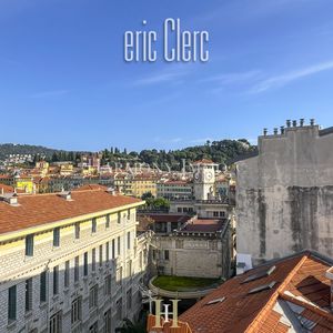 Property in Carre d'Argent