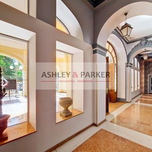 Property in Carre d'Argent