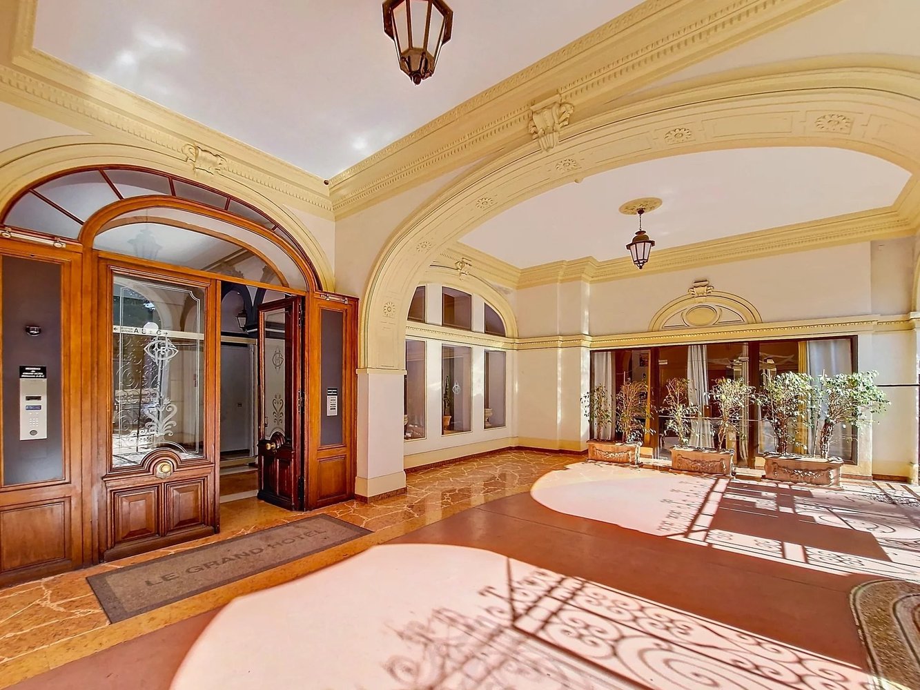 Property photo in Carre d'Argent