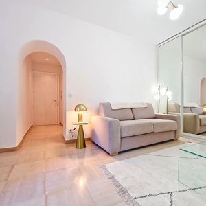 Property in Carre d'Argent