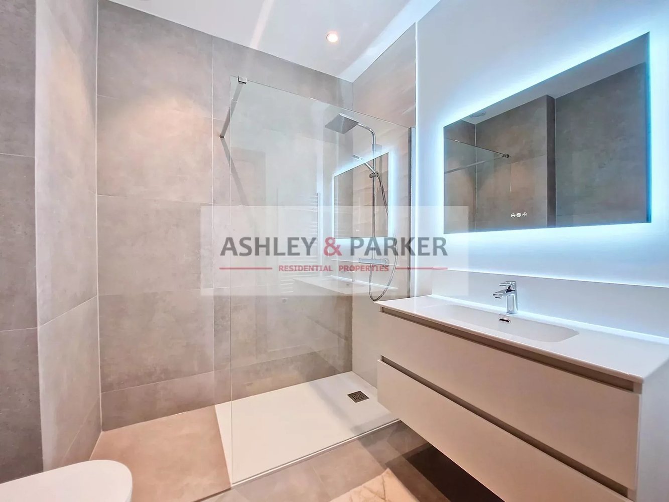 Property photo in Carre d'Argent