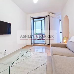 Property in Carre d'Argent