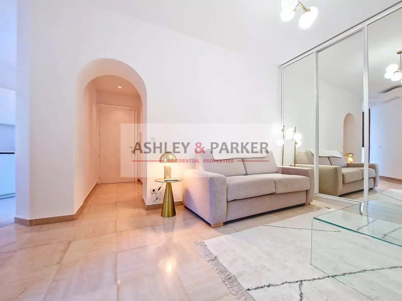 Property photo in Carre d'Argent