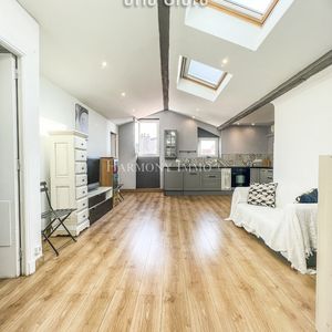 Property in Carre d'Argent