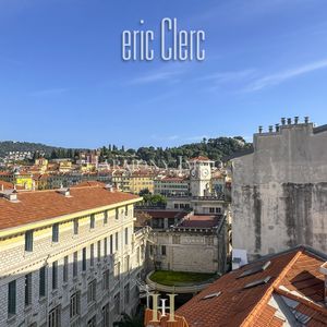 Property in Carre d'Argent