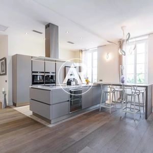 Property in Carre d'Argent