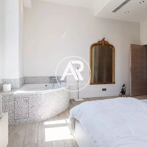 Property in Carre d'Argent