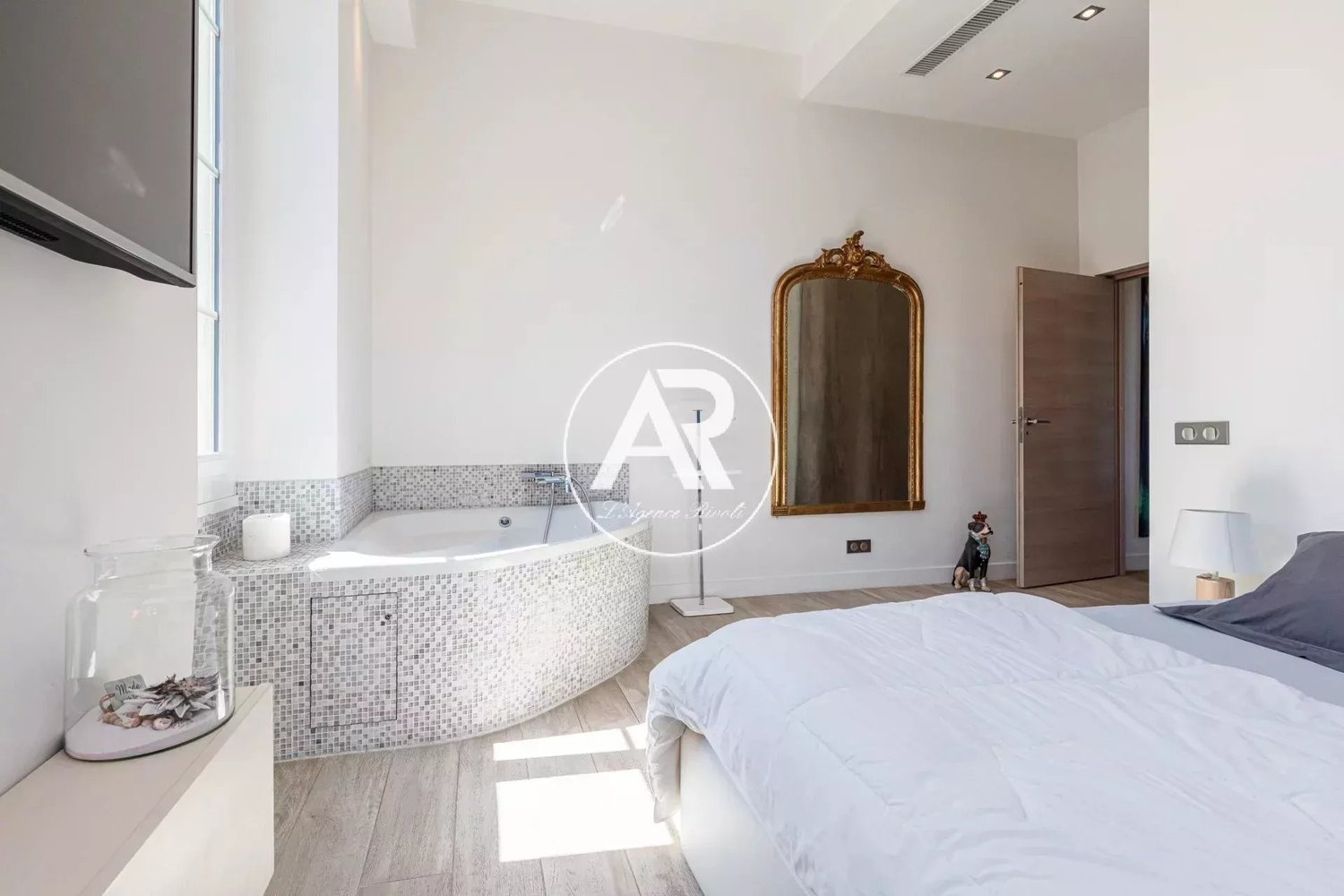 Property photo in Carre d'Argent