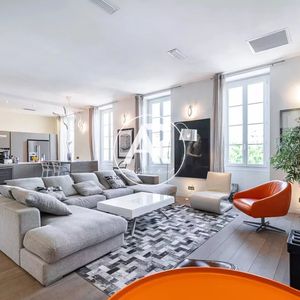 Property in Carre d'Argent