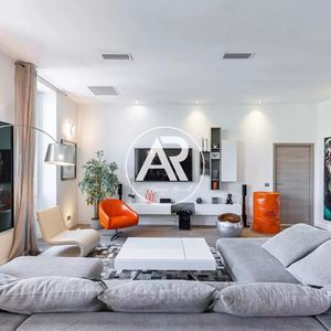 Property in Carre d'Argent