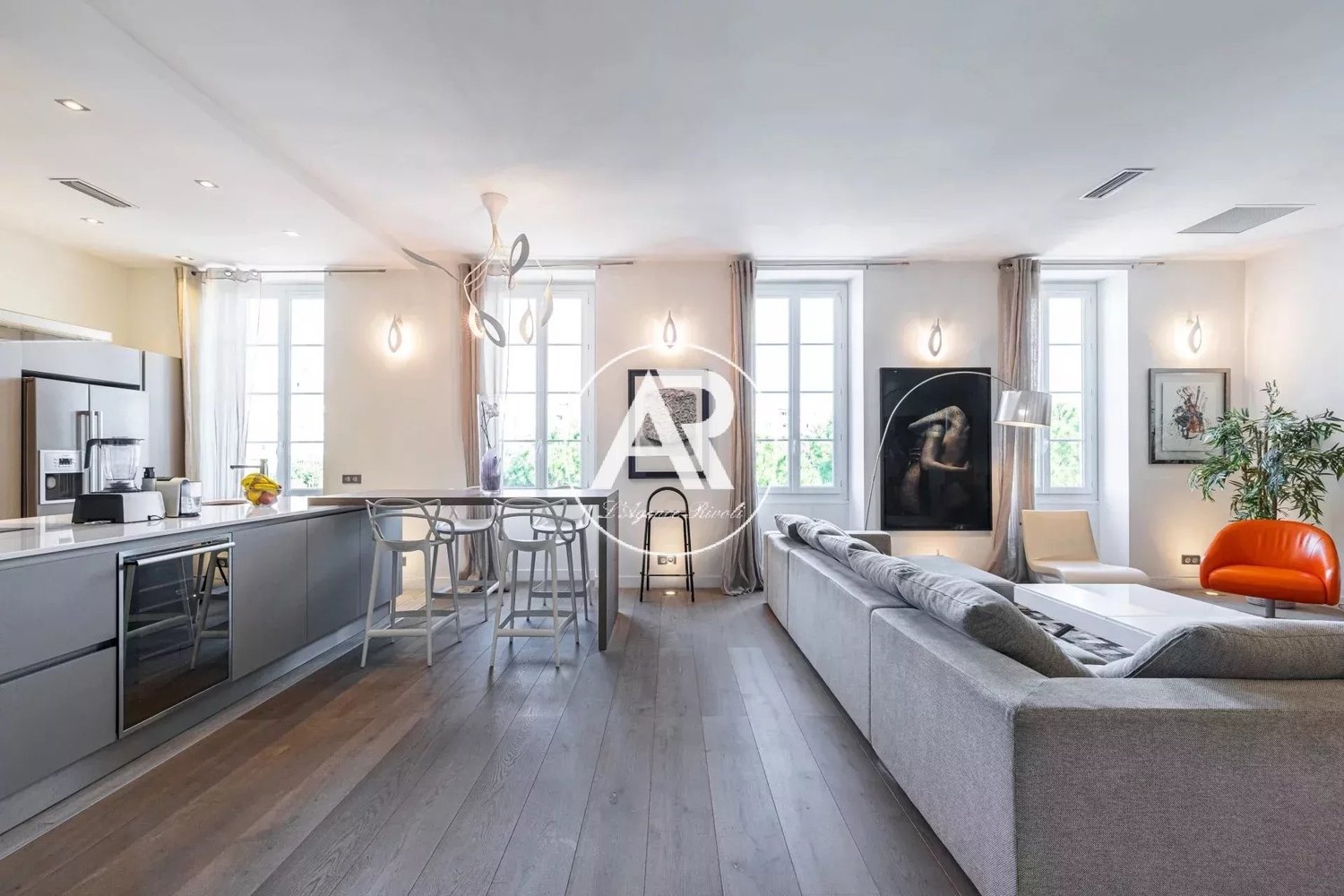 Property photo in Carre d'Argent