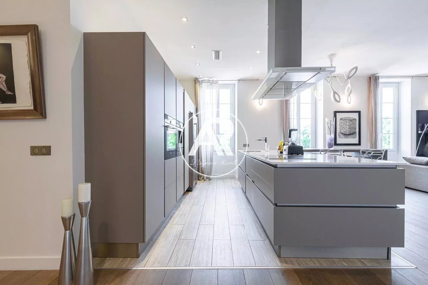 Property photo in Carre d'Argent