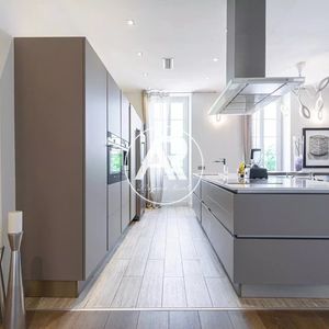 Property in Carre d'Argent