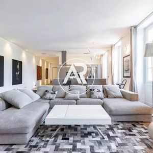 Property in Carre d'Argent