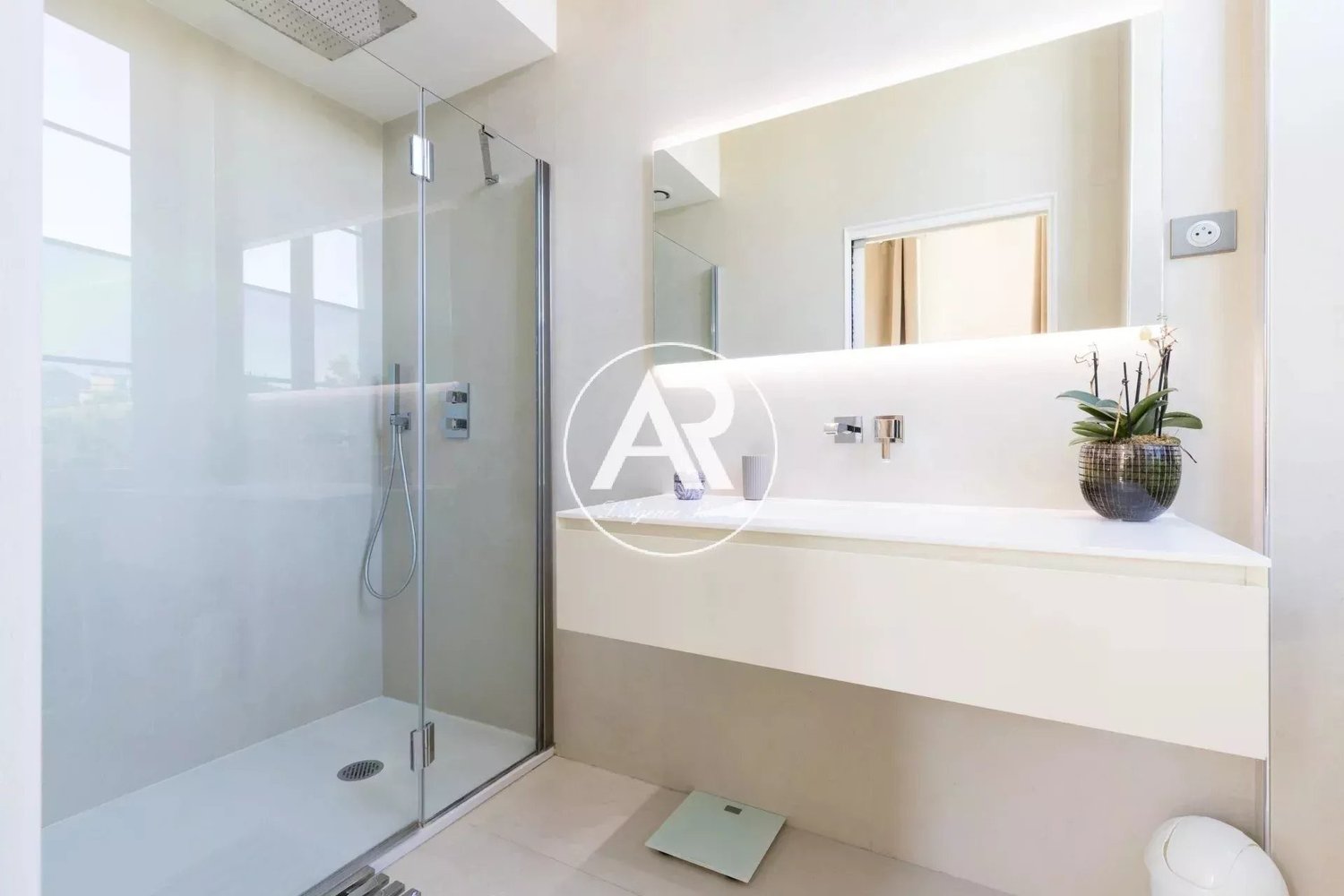 Property photo in Carre d'Argent