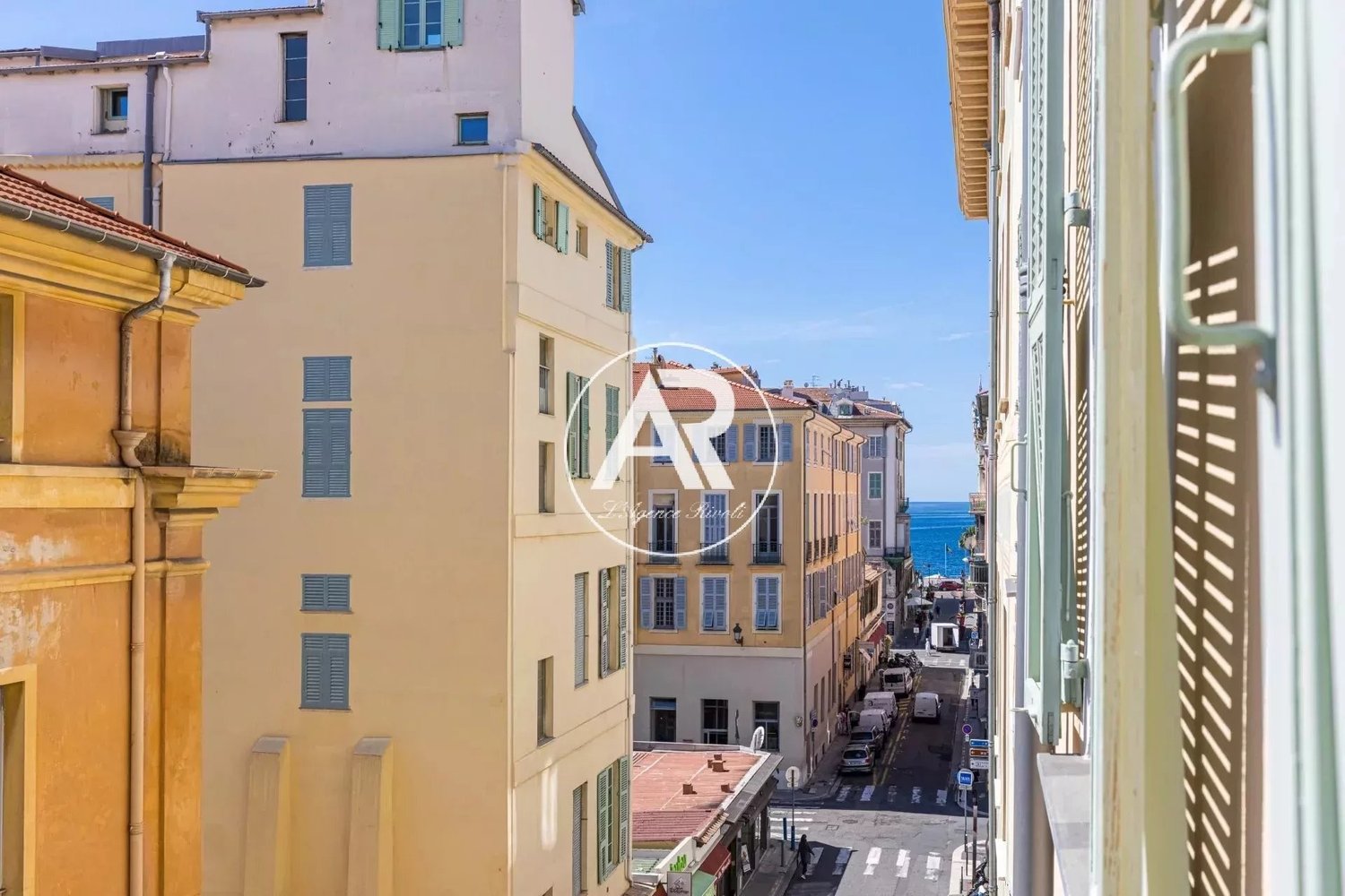 Property photo in Carre d'Argent