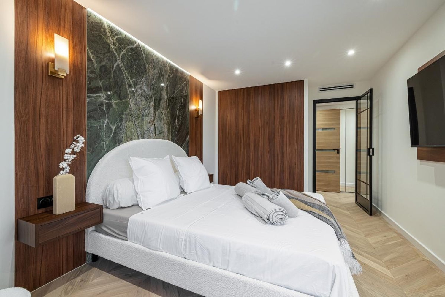 Property photo in Carre d'Argent