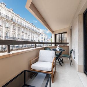 Property in Carre d'Argent