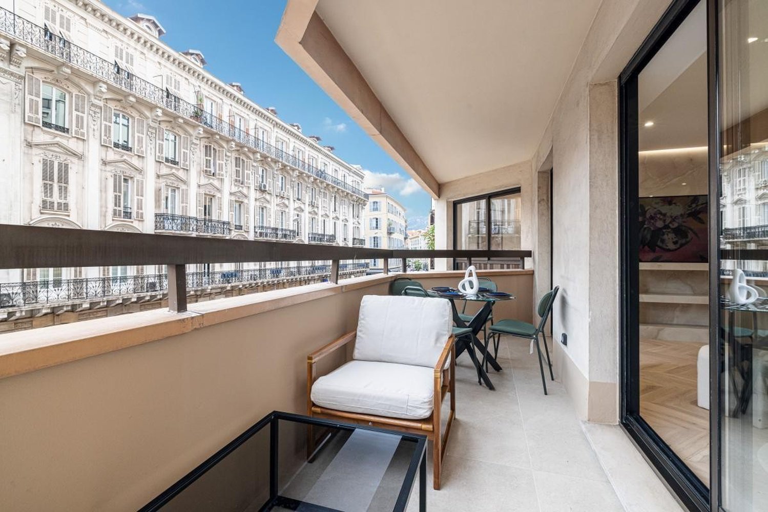 Property photo in Carre d'Argent