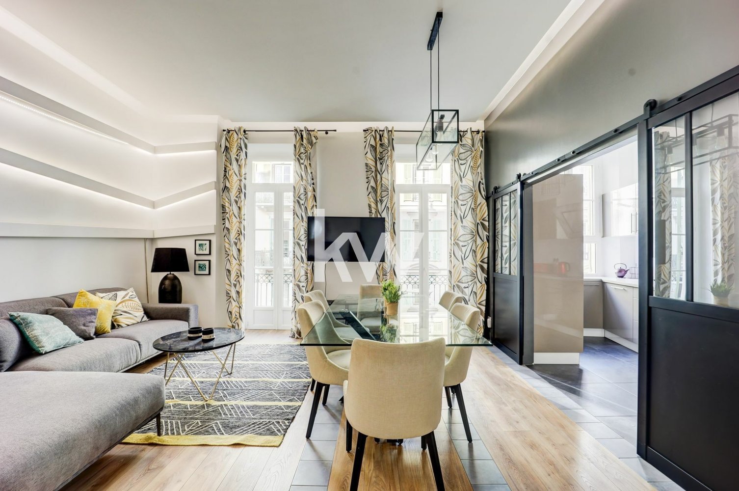 Property photo in Carre d'Argent