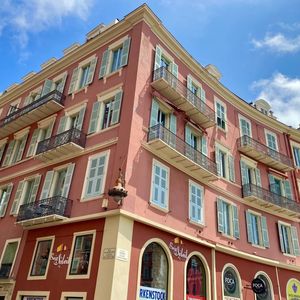 Property in Carre d'Argent