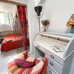 Property in Carre d'Argent