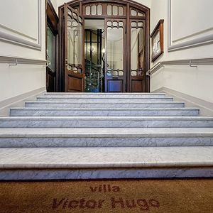 Property in Carre d'Or