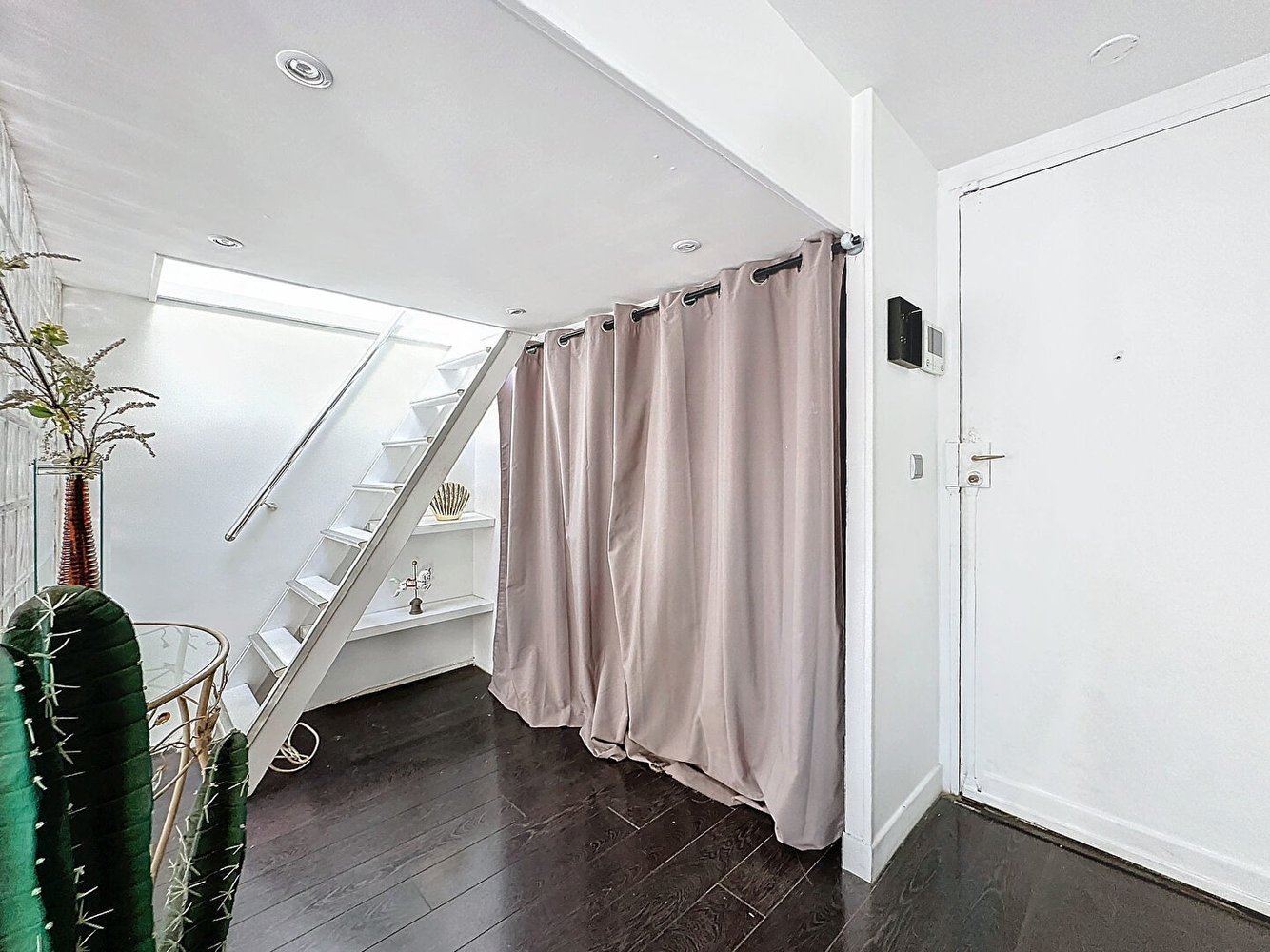 Property photo in Carre d'Or